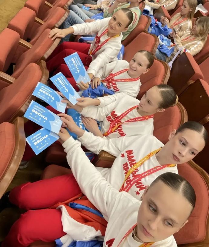 Воспитанники муниципального Центра культуры Находки получили высшую награду ...